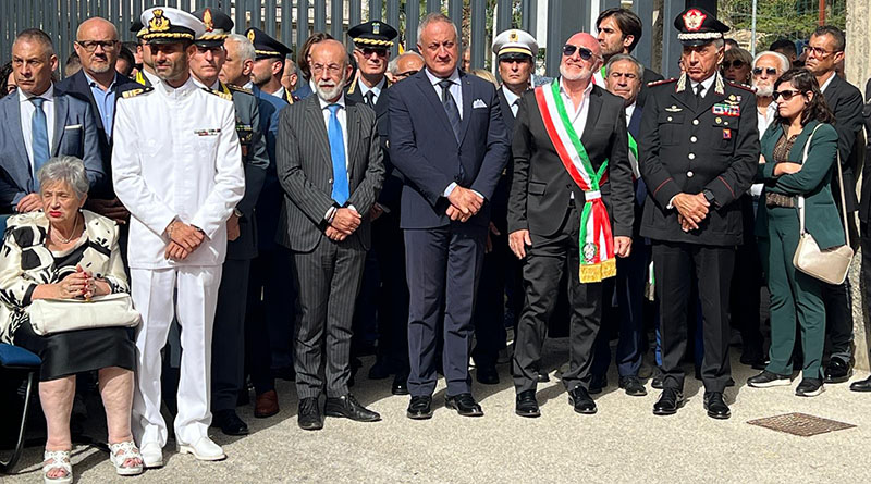 La Stazione dei Carabinieri di Naro intitolata al Maresciallo Capo Calogero Vaccaro ucciso il 30 giugno del 1963 a Ciaculli - Palermo